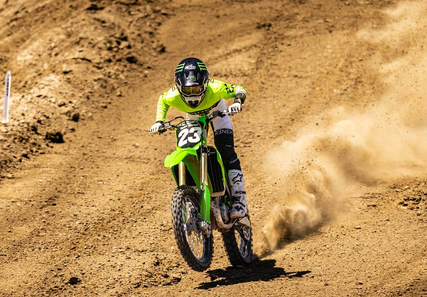 kawasaki 750 dirt bike