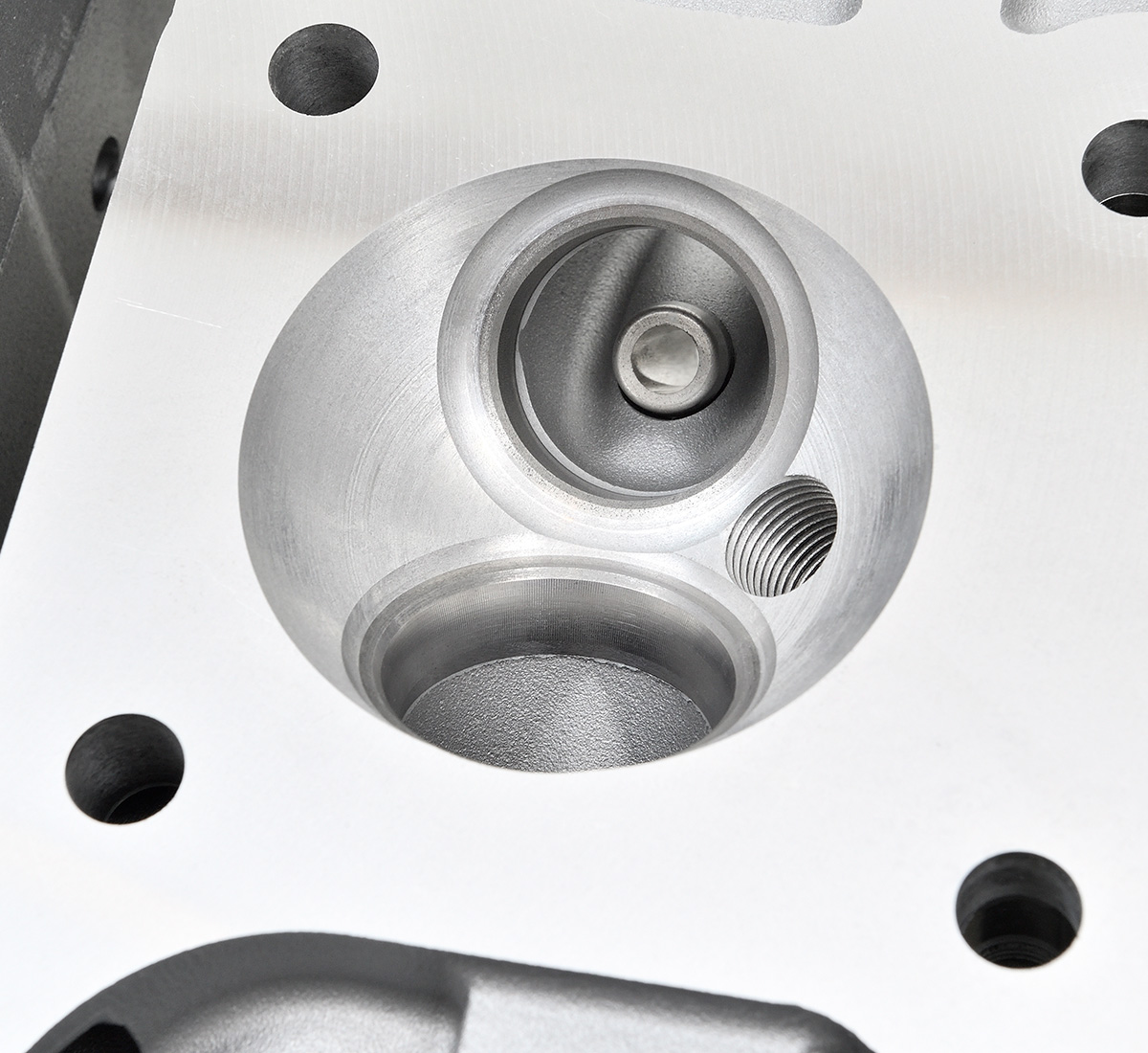 Reproduction Z1 Cylinder Head, Silver