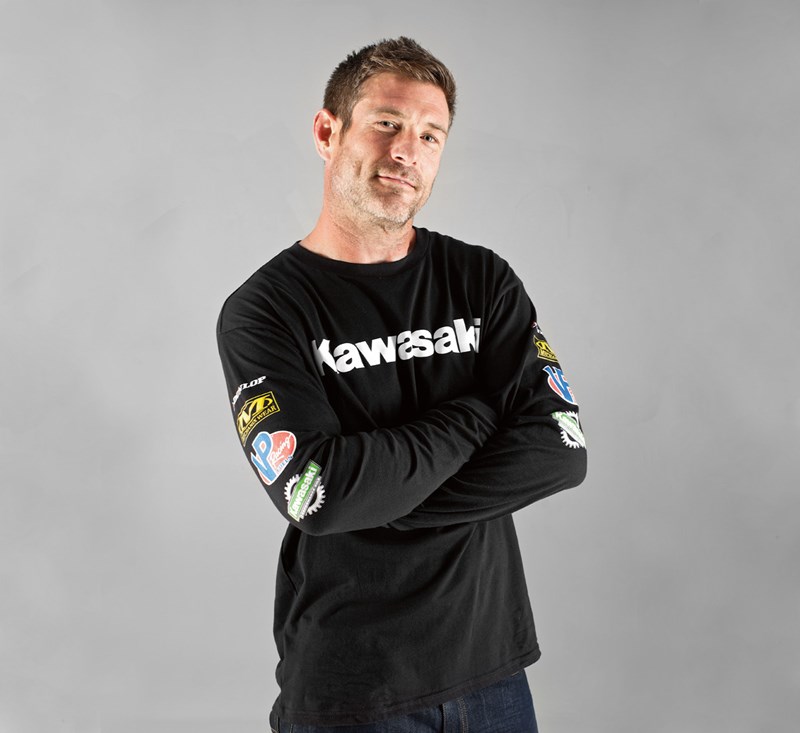 Race Long Sleeve T-Shirt detail photo 2